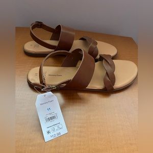 Time and Tru Sandals